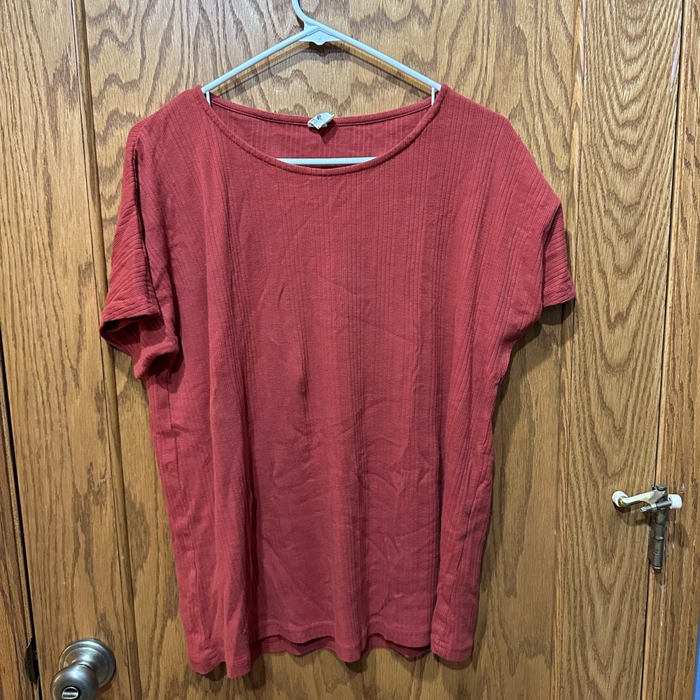 Kate Quinn Ribbed Cotton T-Shirt